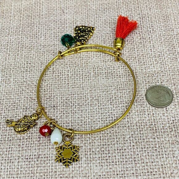 Gold Christmas Holiday Charm Bracelet - Picture 1 of 3